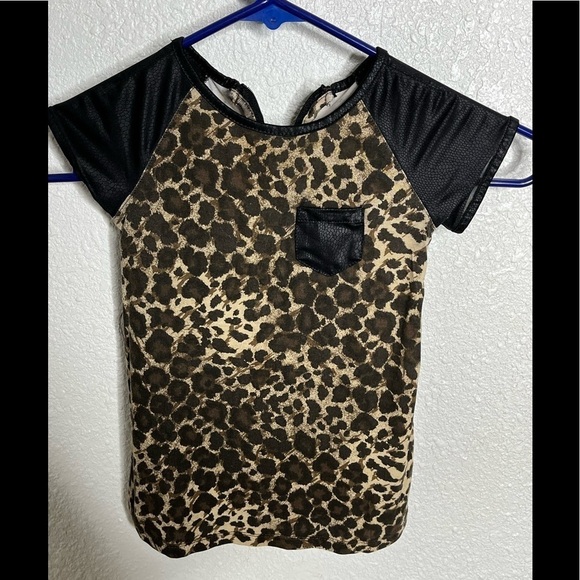 Koala Kik Leopard Print Top Sz 12/18 Months - Picture 2 of 5